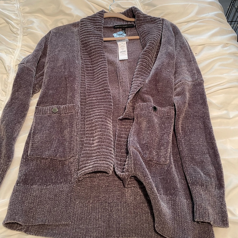 New With Tags White House Black Market mauve sweater Size S